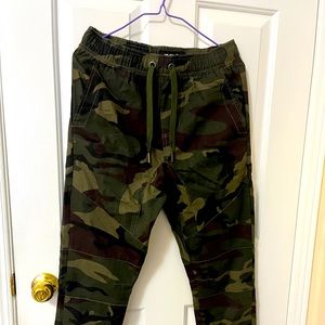 Champions Camo Joggers Size Small